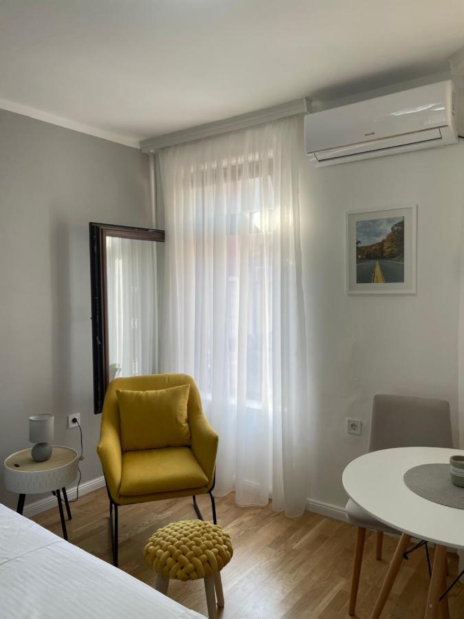 Vogue Apartment Cetinje Esterno foto